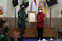 Bali Terima Penghargaan dari Panglima TNI, Atas Keberhasilan Terapkan PPKM Mikro Covid-19