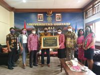 Rektor Unud Terima Audiensi Rektor Universitas Bali Dwipa universitas bali dwipa