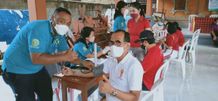 Sambut HUT ke-71, IDI Cabang Denpasar Laksanakan Bhakti Sosial Kesehatan di Desa Dangin Puri Kangin IDI Denpasar