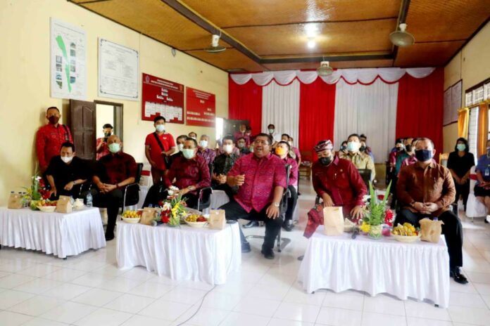 Bupati Buleleng Sampaikan Permintaan Pembangunan TPS3R Kepada Gubernur Bali