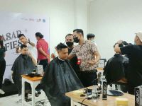 Gali Potensi Kaula Muda, D’Youth Fest Hadirkan Denpasar Barber Fiesta Barber Shop