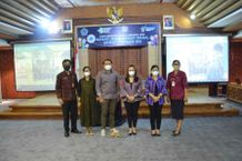 Ketua TP PKK Denpasar Buka Seminar Kesehatan Jiwa Seminar Kesehatan Jiwa