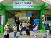 Mahasiswa UGM Buat Program Pemantauan Gigi Siswa Lewat Line dan Potret Gigi Dokter Gigi