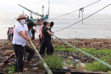 Hadiri Penurunan Kapal Tangkap Ikan Baru, Bupati Harap Nelayan Lebih Sejahtera Nelayan