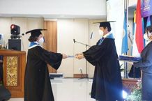 Didominasi Kaum Perempuan, Wisuda ke-144 Unud Lepas 736 Wisudawan wisuda unud