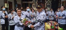 Hari Guru Nasional 2021, Ciptakan Suasana Humanis Guru dan Siswa di SMP PGRI 5 Denpasar Smp pgri 5 denpasar