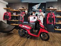 Astra Motor Bali Serahkan Bantuan Motor Operasional Kepada Gerakan FEED Bali CSR
