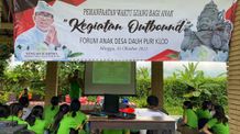 Wujudkan Kota Layak Anak, PUSPAGA Sosialisasikan Pemenuhan Hak Anak di Desa Dauh Puri Klod Anak
