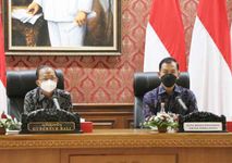 Dihadapan Delegasi Diplomatik ASEAN, Gubernur Koster Sampaikan Pembangunan Harmonis Alam Bali ASEAN