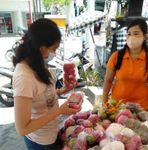 Dukung UMKM, Astra Motor Singaraja Gelar Bazar Buah Sambut Hari Raya Galungan Bazar Buah