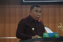 Bupati Tamba Sampaikan Tanggapan atas Pemandangan Umum Fraksi DPRD