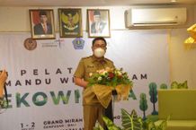 Tingkatkan Kompetensi Pemandu Wisata, Wawali Arya Wibawa Buka Pelatihan Pemandu Ekowisata Ekowisata