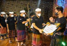 Ari Mahaputra Juara I Mekendang, Pasangan Adi Wiguna-Adi Pranata Juara I Lomba Bapang Barong Kota Denpasar Kendang