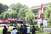 Bertepatan dengan Galungan, Hari Pahlawan Diperingati di Halaman Kantor Gubernur Bali Hari Pahlawan