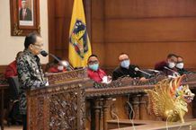 Raperda APBD Semesta Berencana Provinsi Bali Tahun Anggaran 2022 Ditetapkan Jadi Perda Ranperda