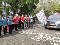 Surya Adnyani Mahayastra Melepas Bantuan untuk Posyandu Posyandu