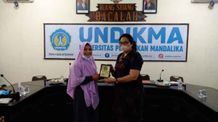 Fakultas Ilmu Budaya Sosialisasi dan Membangun Kerja Sama di Lombok UNUD