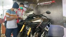 Baru Diluncurkan, Motor Sport Adventure Touring CB150X Hadir di Sirkuit Mandalika CB150X