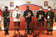 Wabup Sutjidra Minta Perbarindo Bali Dukung UMKM Buleleng UMKM