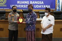 Kunjungan Sekolah Tinggi Ilmu Kepolisian (STIK) ke Universitas Udayana unud