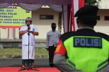 Pimpin Apel Gelar Pasukan Ops Lilin 2021, Bupati Tamba Minta Jangan Lengah dan Tetap terapkan Prokes Nataru