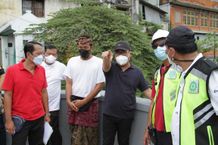 Pastikan Berjalan Sesuai Perencanaan, Wawali Arya Wibawa Cek Pembangunan Proyek Fisik Cek