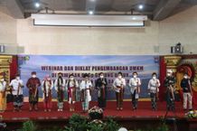 Bersinergi dengan Kementrian ESDM, Dekranas Laksanakan Webinar dan Pelatihan Pengembangan UMKM di Kawasan Geopark Gunung Batur Gunung Batur