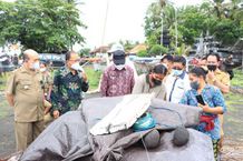 Gubernur Koster Siap Fasilitasi Program Pemberdayaan ke Petani Garam Garam Buleleng