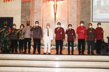 Bupati Sanjaya Bersama Forkopimda Kunjungi Gereja-gereja di Tabanan Natal di Tabanan