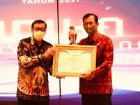 Pemprov Bali Raih Predikat Terbaik IV Pengelola JDIHN JDIHN Pemprov Bali