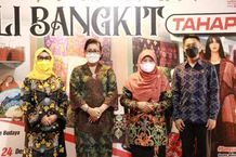 Sambut Kunjungan Dekranasda Kaltim, Putri Koster Ungkap Cara Pertahankan Pasar Lokal Pasar
