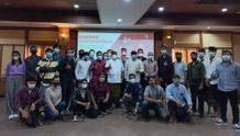 Peradah Badung Gelar Seminar Kepemimpinan, Gusde Mahendra: Generasi Muda Harus Berani Keluar Zona Nyaman untuk Tingkatkan Kualitas SDM Pemuda Peradah Badung