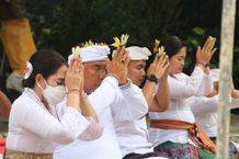 Perjalanan Spiritual Tamba-Ipat, Ucapkan Terima Kasih dan Sampaikan Permohonan Maaf Tamba - Ipat