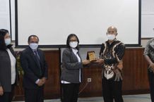 Saling Tukar Informasi Guna Tingkatkan Mutu Pendidikan, IAKN Toraja Kunjungi Pascasarjana Unud Toraja