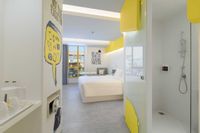 Yellow Hotel