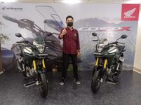 Ini Perbedaan Motor Sport Adventure Touring New CB150X Tipe STD dan SE New CB150X