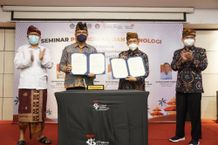 Kembangkan Potensi Ekonomi Digital, Unud Jalin Kerja Sama dengan IT Telkom Surabaya Unud - Telkom