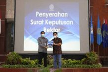 Segera Dibangun Asrama 6.000 Kamar, Rektor Unud Serahkan SK Pemenang Lelang Asrama Unud