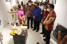 Buka Pemutaran Film dan Pameran Seni ANTRABEZ, Wagub Cok Ace Harap Makin Banyak Ruang Kreativitas Bagi Warga Binaan Lapas Kerobokan