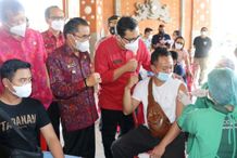 Bangkitkan Perekonomian, Pemkab Tabanan Gelar Gebyar Vaksinasi Booster Vaksin