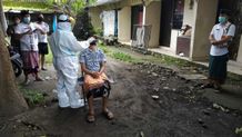 Cegah Penyebaran Covid-19, Desa Kesiman Kertalangu dan Puskesmas Dentim II Laksanakan Tracing dan Testing Covid-19