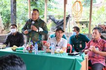 Gandeng Ajik Krisna, Bupati Tamba Bangkitkan Minyak Tanusan Jembrana Kelapa