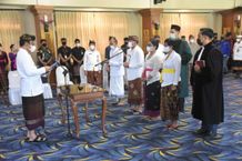Wali Kota Jaya Negara Lantik 12 Pejabat Eselon II Hasil Lelang, serta Rotasi Pejabat Administrator dan Pengawas Pejabat Eselon Denpasar