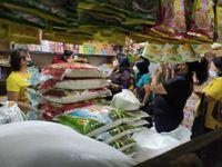Disperindag Denpasar Monitoring Harga Minyak Goreng di Pasar Tradisional MInyak Goreng