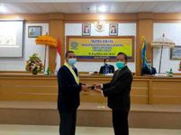 Teliti Perkawinan Masyarakat Sasak, Hantarkan Aris Akbar Raih Gelar Doktor Sasak