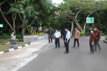 Tinjau Area Seputar Gedung Rektorat, Rektor Unud Siapkan Beberapa Rencana Pengembangan Unud