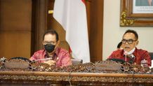 Wagub Cok Ace Sampaikan Perubahan Materi Raperda Provinsi Bali tentang Perubahan Kedua Atas Perda Nomor 5 Tahun 2010 DPRD Bali