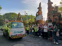 Wali Kota Jaya Negara Lepas Penyemprotan Eco Enzyme ke Seluruh Wilayah Kota Denpasar Eco Enzyme
