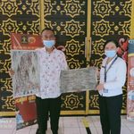 Kreatif! Narapidana ini Sukses Kembangkan Kerajinan Kaligrafi dari Bahan Koran, kini Hirup Udara Bebas Asimilasi