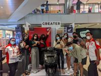 Spesial Moment Valentine, Ada Coklat di Exhibition Honda Vario160 Cokelat Valentine